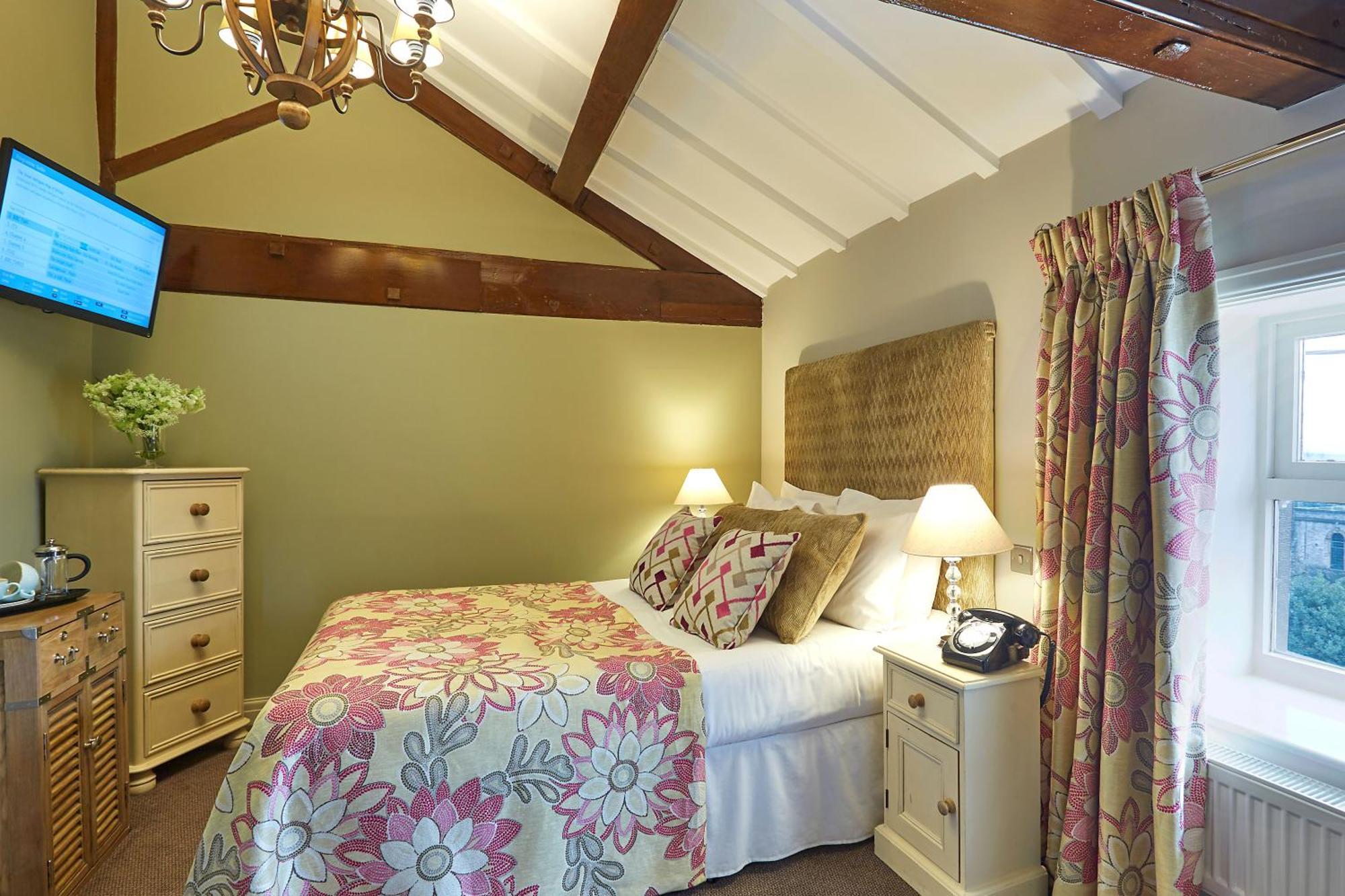 The White Hart At Lydgate Hotel Oldham Buitenkant foto